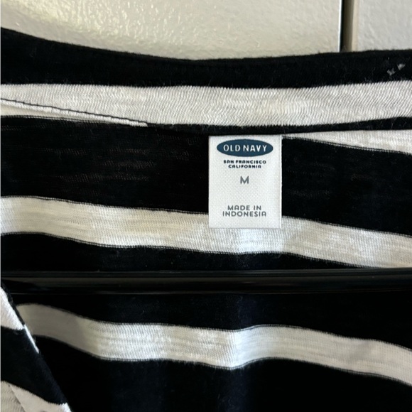 Striped top - Picture 2 of 3